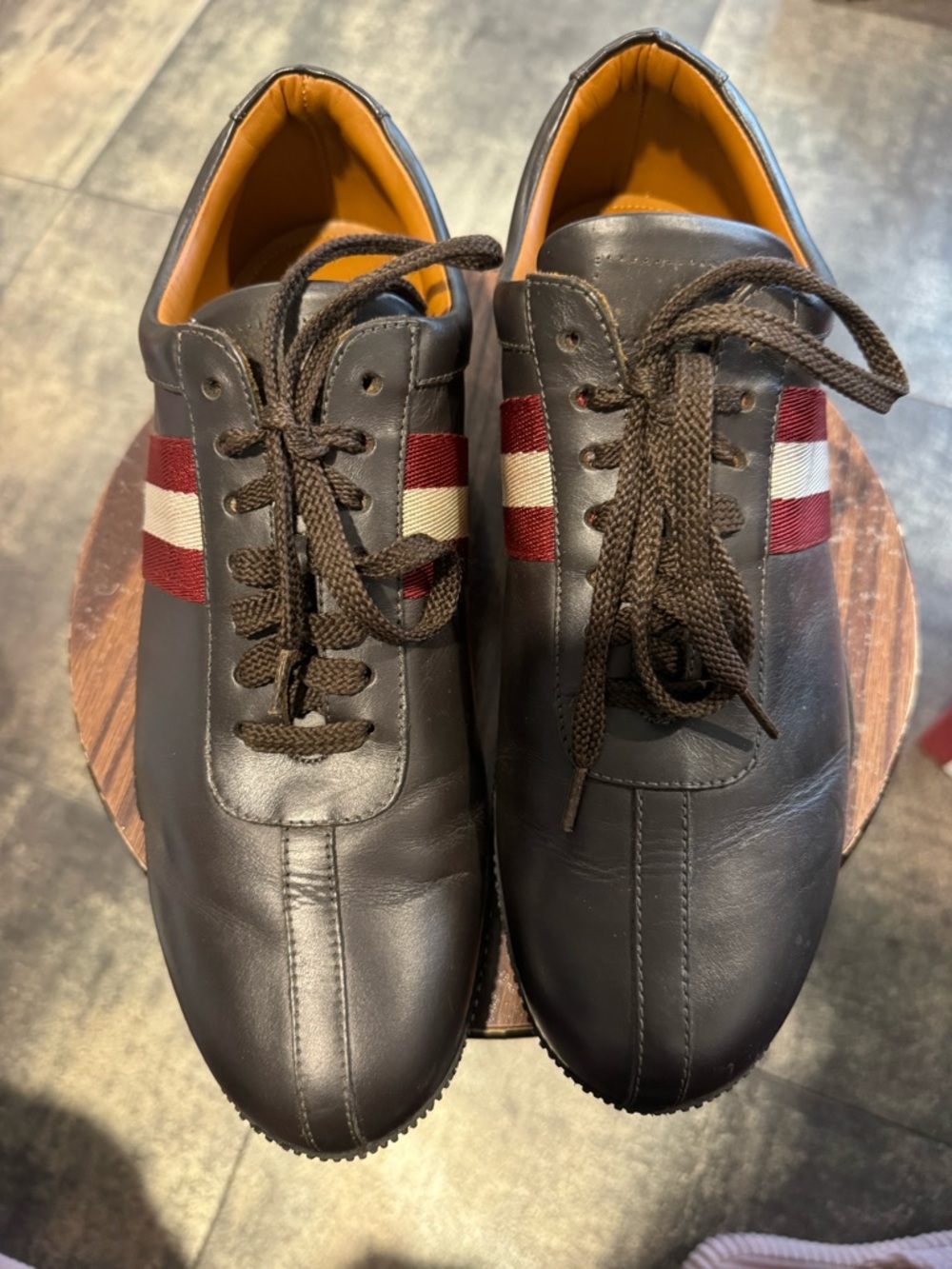 Bally Men's Brown Leather Lace-Up Sneakers with Red & White Stripe size 9